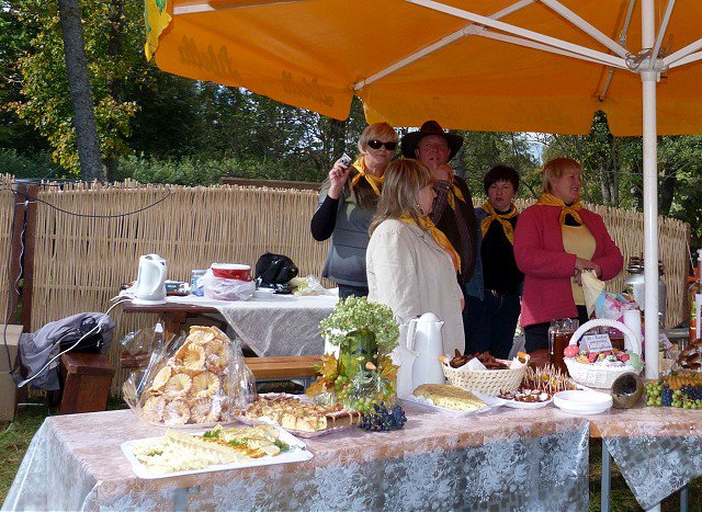 2011